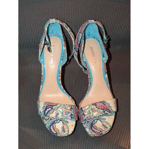 Gianni Bini Paisley Platform Heels Size 6.5M Colorful Print Stiletto Sandals